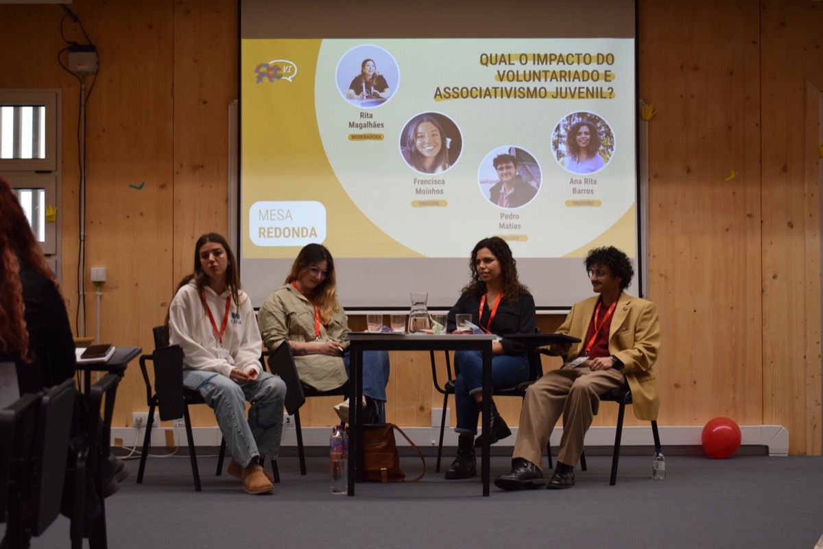 VO.U. à Conversa